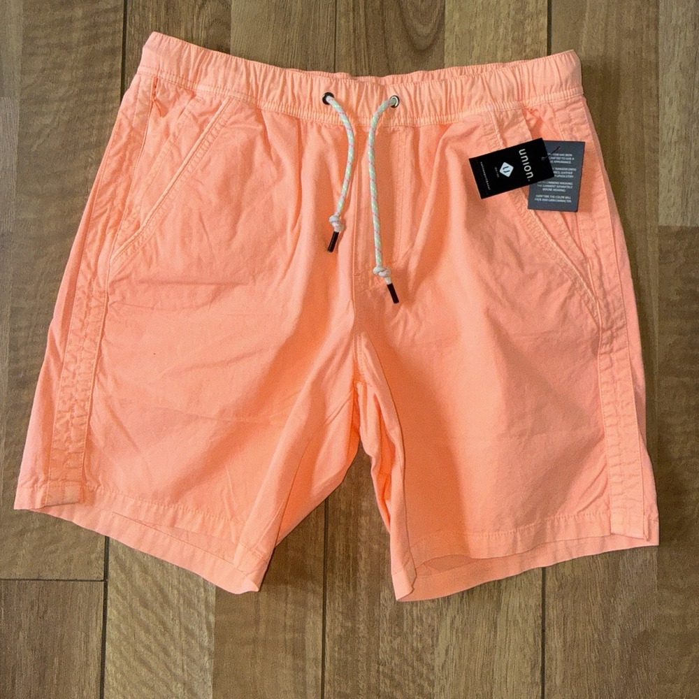 Men's Union Drawstring Bright Summer Streetwear Shorts Neon Guava Size M